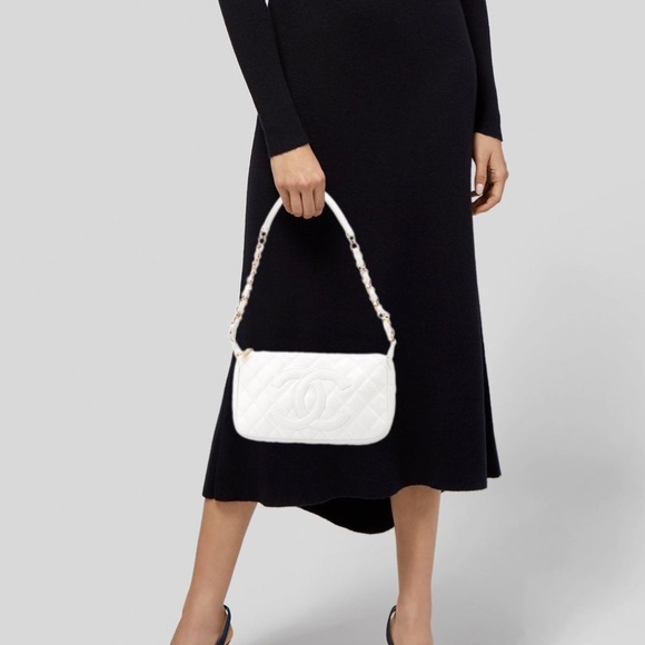 Authentic Chanel Caviar Timeless Baguette Shoulder Bag Off-White - Picture 3 of 16